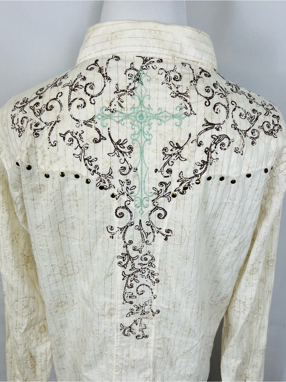 Wrangler Cream Button-Down Shirt with Mint Cross Embroidery